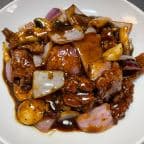 Best Flank Steak with Black Pepper Sauce in Fredericksburg, VA